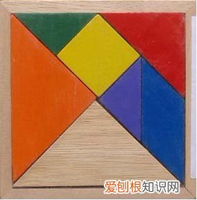 可以拼出1600种以上的图案 七巧板拼图原图有几种拼法