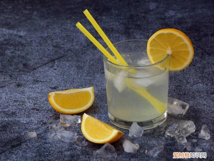 爱喝柠檬水的朋友们注意了 柠檬泡水喝的9大禁忌