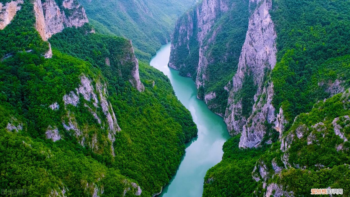 必须去的景点 国内旅游最值得去的地方有哪些