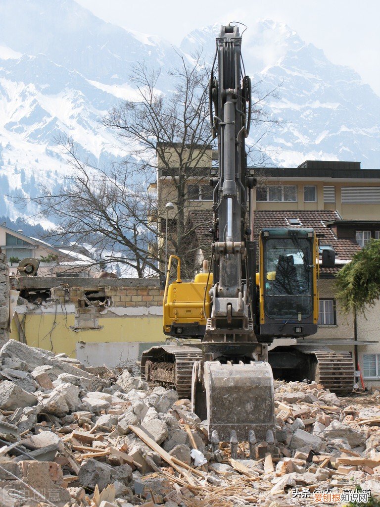 农村违章建筑能强拆吗？哪些情况可以拆除呢