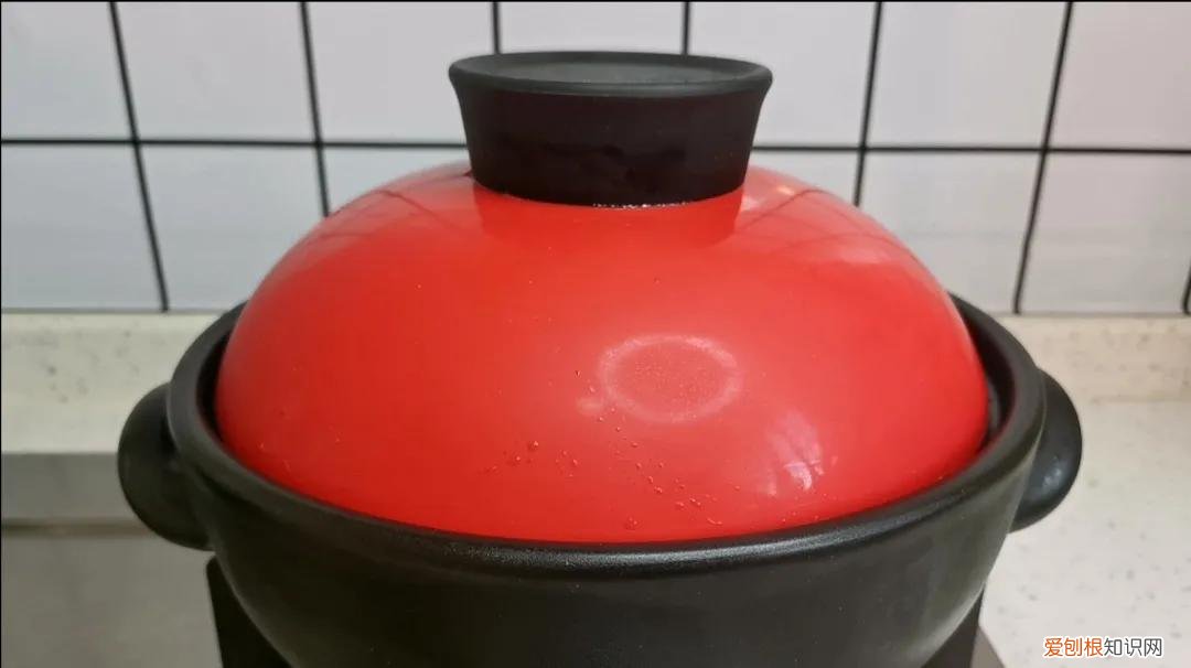砂锅第一次用需要怎么处理?教你1招,砂锅耐用顺手不开裂