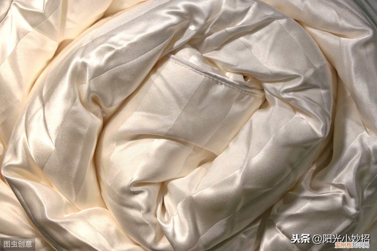 教你方法，干净还简单 蚕丝被怎么洗涤和保养方法