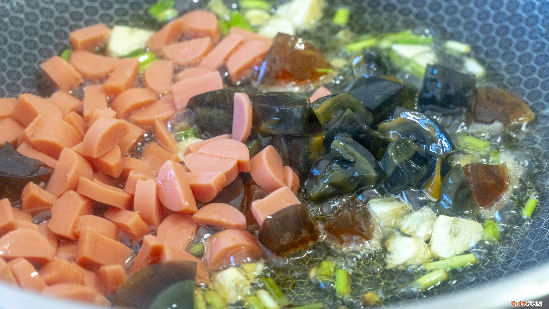芦笋要削皮吗？需要根据芦笋的新鲜程度来决定