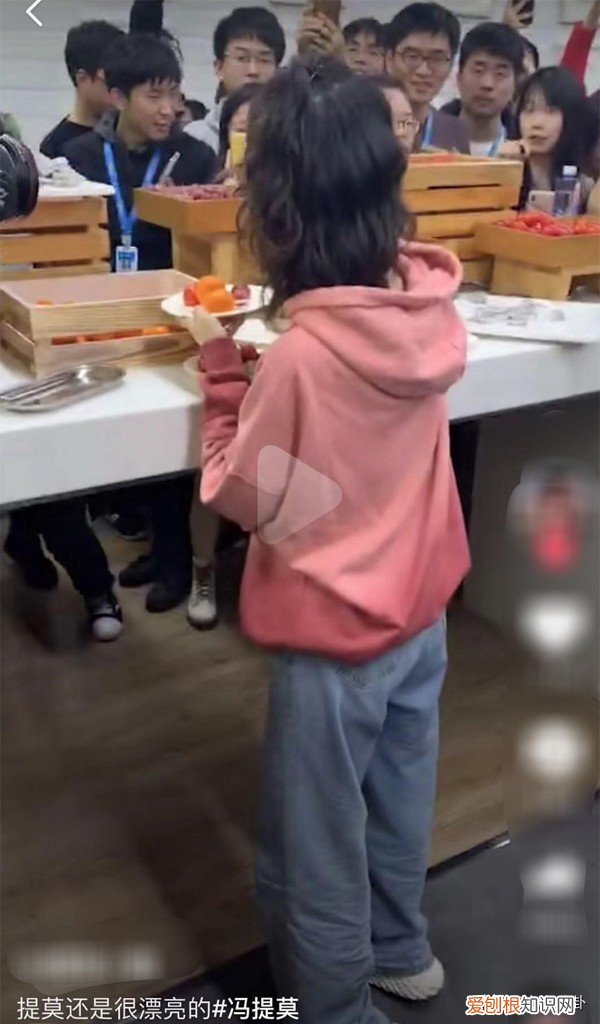 冯提莫真的有150吗 冯提莫真实身高是多少