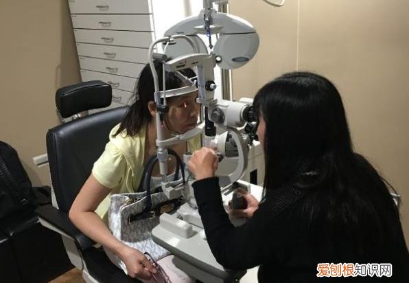为什么眼镜店眼镜那么贵？ 老花镜一般多少钱