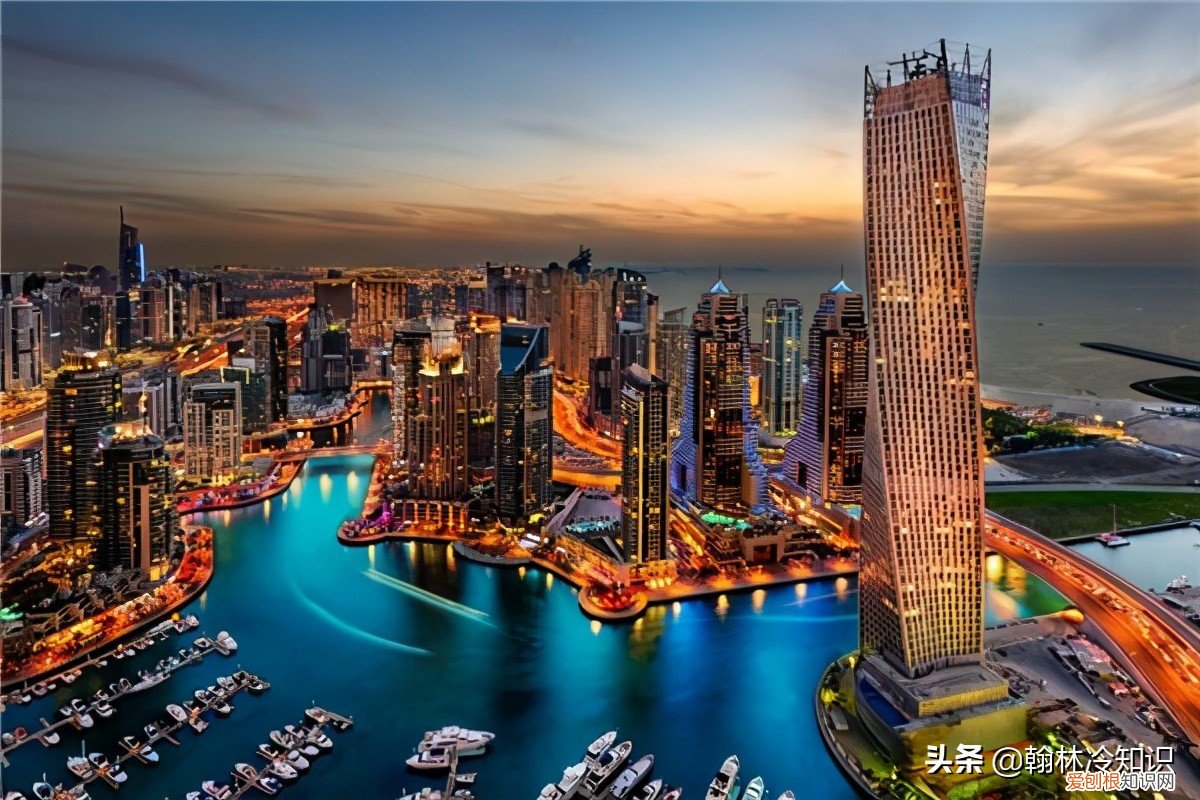 主要源于他们的石油产业 迪拜为什么那么有钱