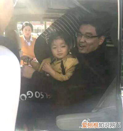 阿拉蕾亲生爸爸曝光 阿拉蕾爸爸身份惊人