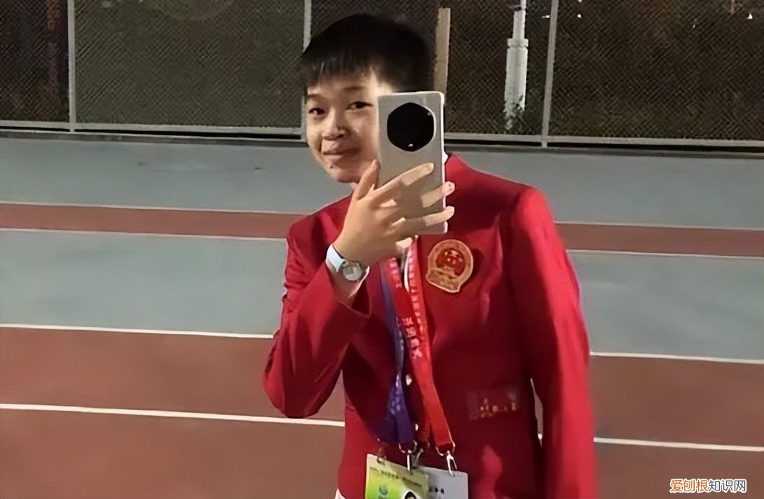 RUN了是什么梗？RUN在英语里,是跑路