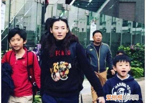 传言谢霆锋跟张柏芝复合 王菲怀孕张柏芝痛哭