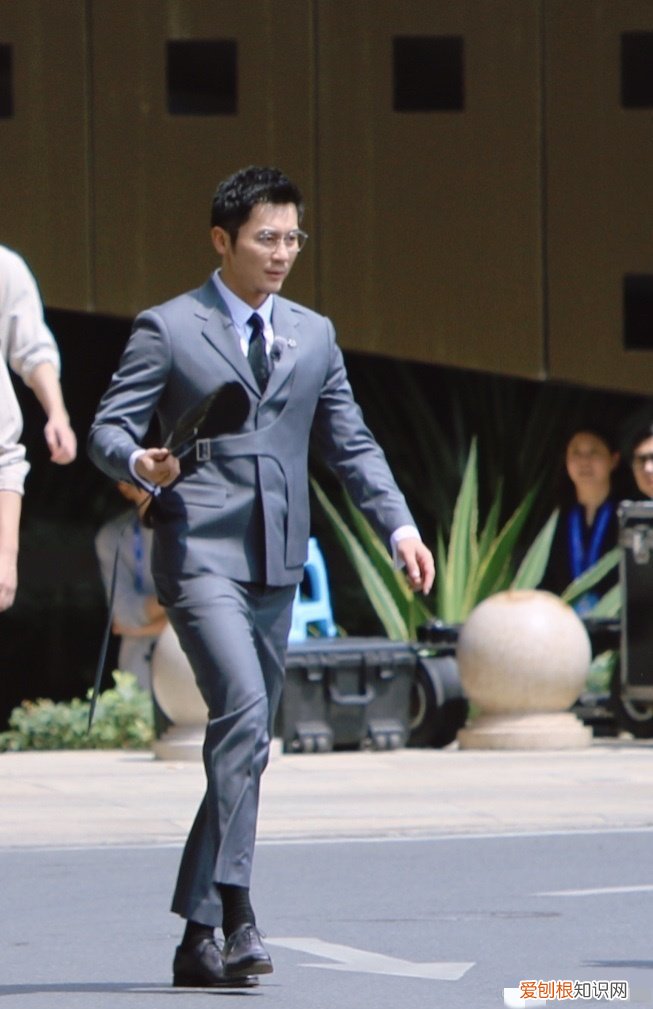 范冰冰李晨宣布复合结婚？细节被扒，当年分手内幕曝光好感慨