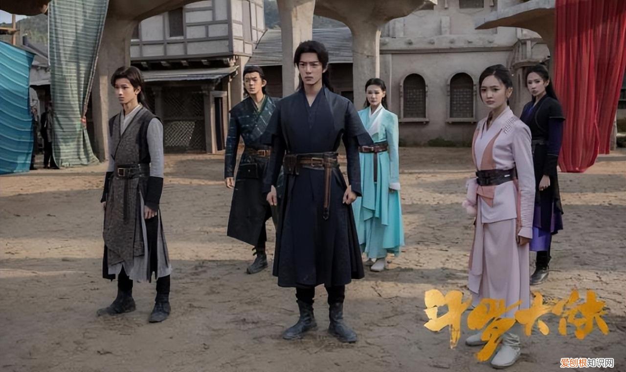 豆瓣评分人数最多的十部剧 十部熬夜也要看的电视剧