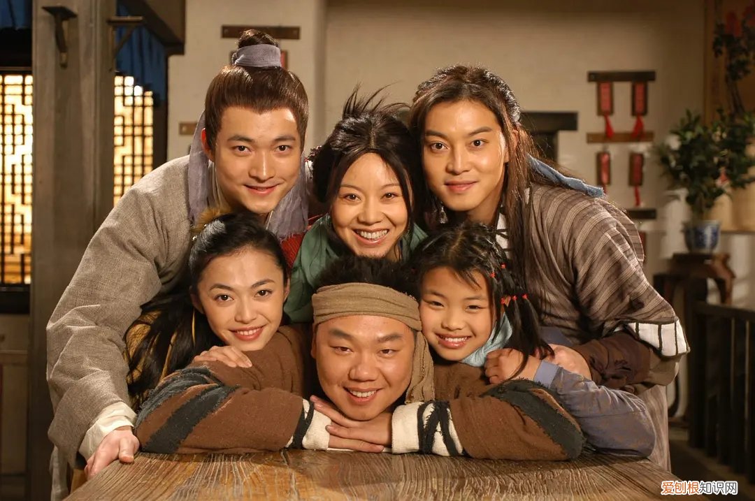 豆瓣评分人数最多的十部剧 十部熬夜也要看的电视剧