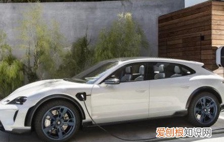 大众要投资建设覆盖全美的充电站网络,特斯拉也没闲着