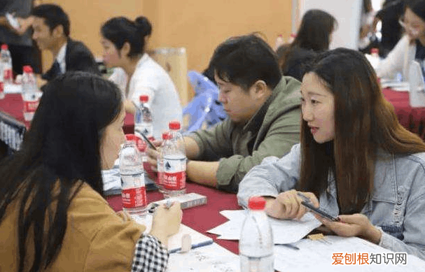 为什么校招给的工资比较高 校招为何比社招待遇好