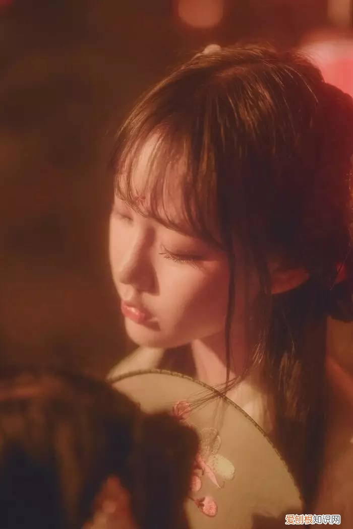 1首古典诗词里的名句,美到窒息的古典诗句