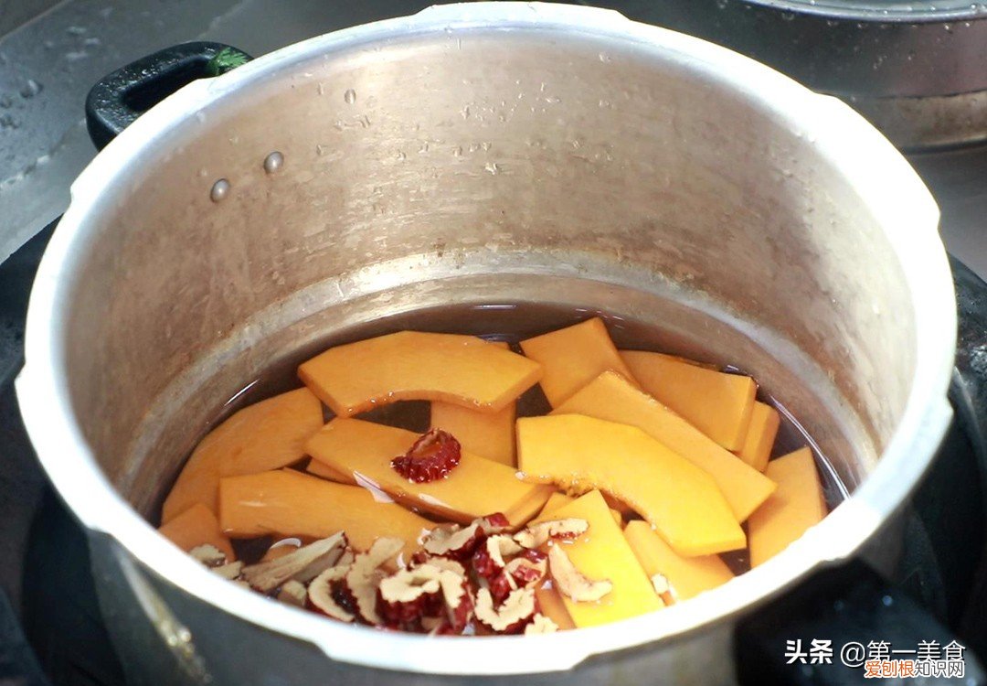 分享南瓜的几种做法,个个好吃又简单 南瓜怎么做好吃