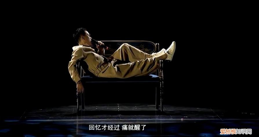 剧中喝醉酒的璇玑给司凤告白 袁冰妍成毅醉酒事件