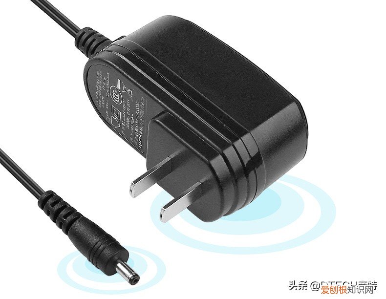 适配器是什么？“充电器”和“电源适配器”有什么区别？
