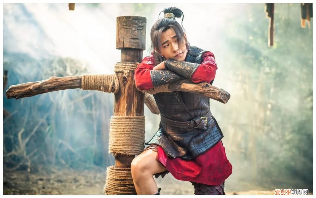 杨洋的女朋友是谁?5段恋情绯闻,个个都很有“故事”