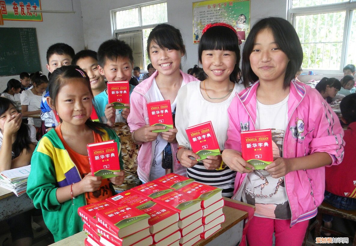 骰子shai还是tou怎么读？是读作“tóu zi”