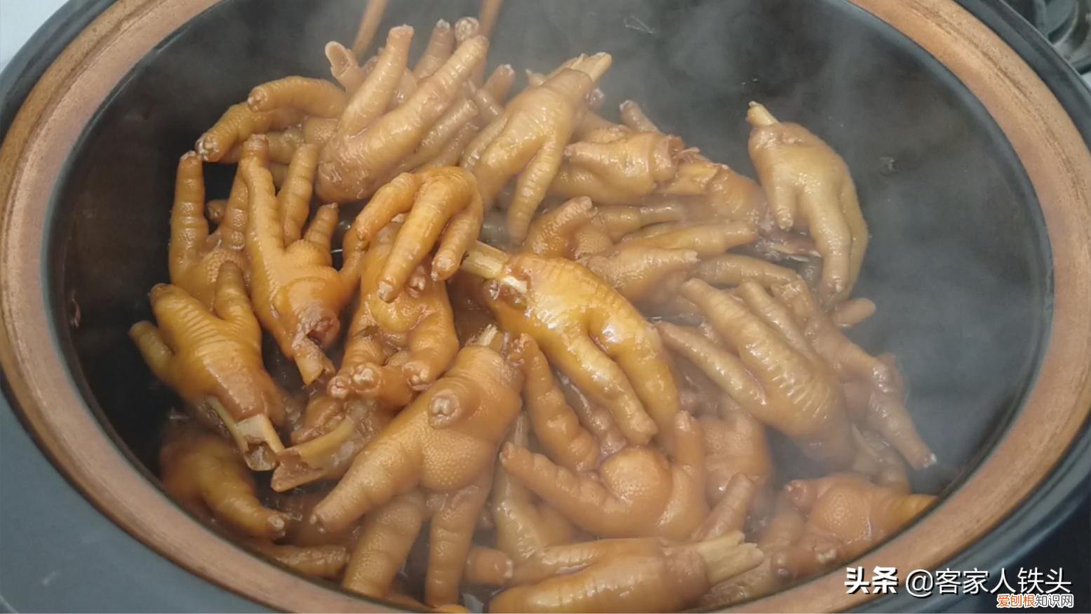 鸡爪怎么弄才好吃又简单？鸡脚这样做孩子超爱吃