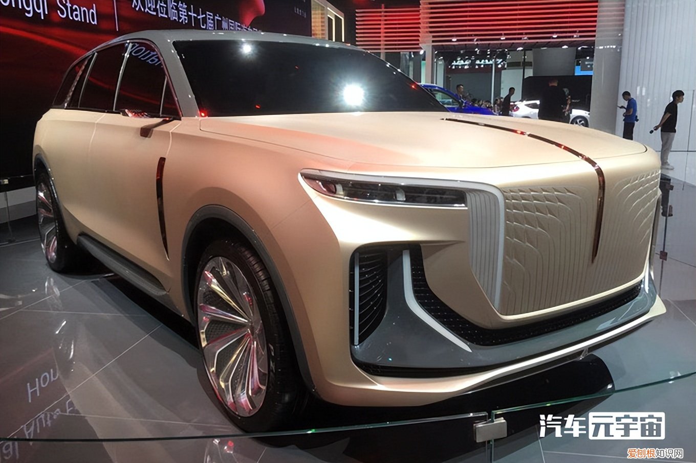 造型更高级，卖18万 红旗hs5新款2022款价格suv成交价