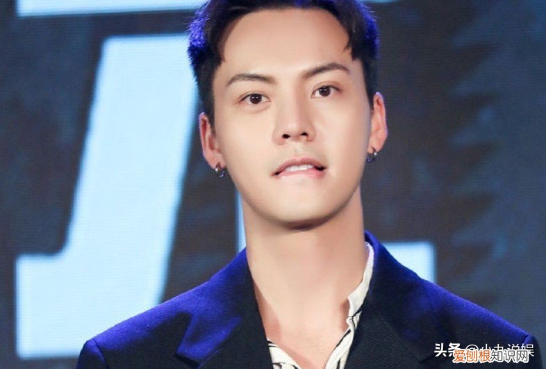 陈伟霆张钧甯宣布领证?酒窝夫妇疑似结婚,综艺默契度高