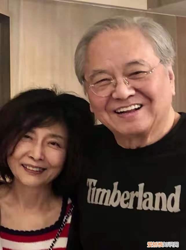 屡次被传患“失智症” 上海街头陈淑桦现状