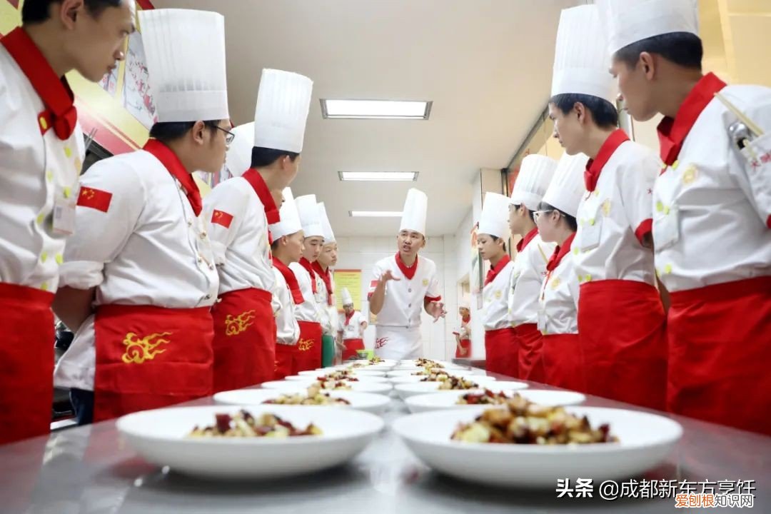 多少分才能考上高中 222中考最低多少分才能考上高中