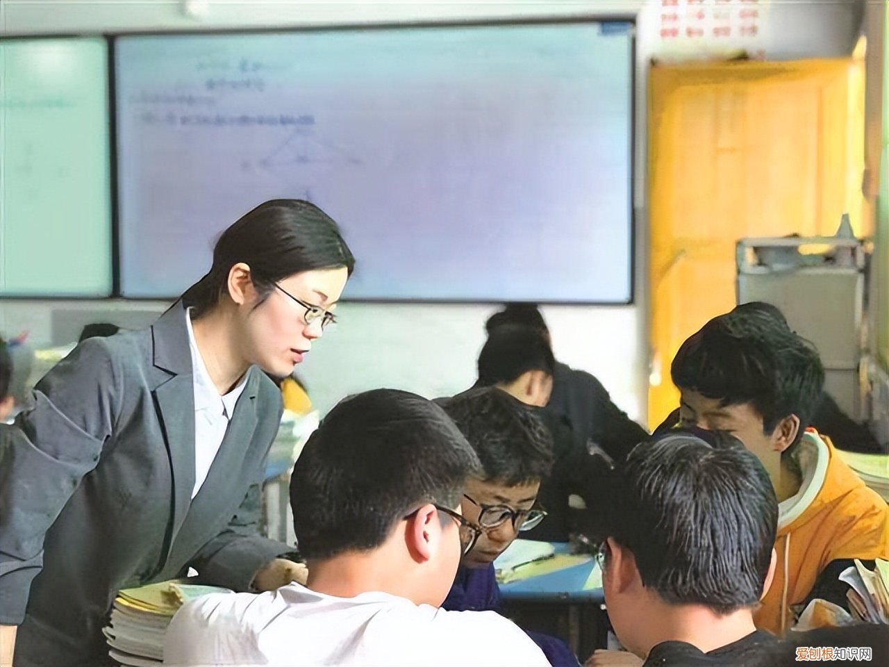 222年可以提前退休吗什么情况下可以提前退休 222年能实行延迟退休吗