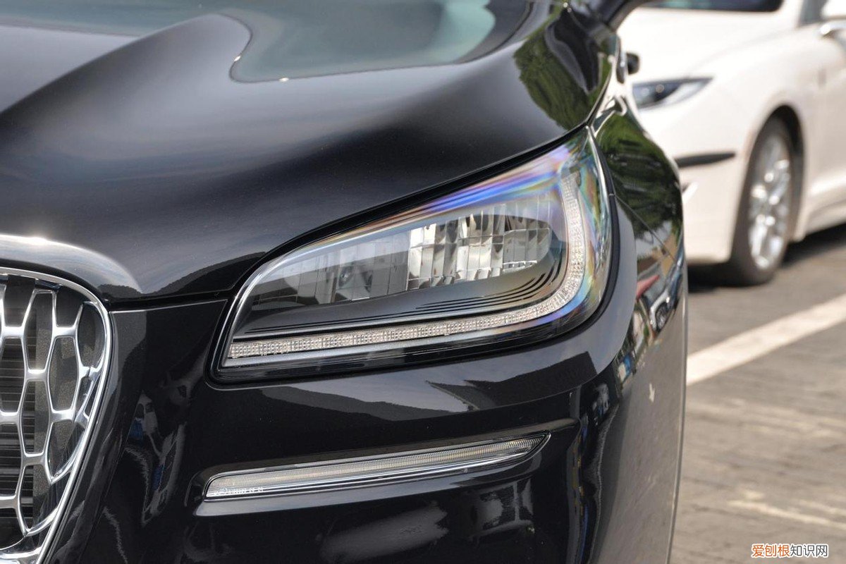 林肯冒险家多少钱落地?售价区间为24.68-34.58万元