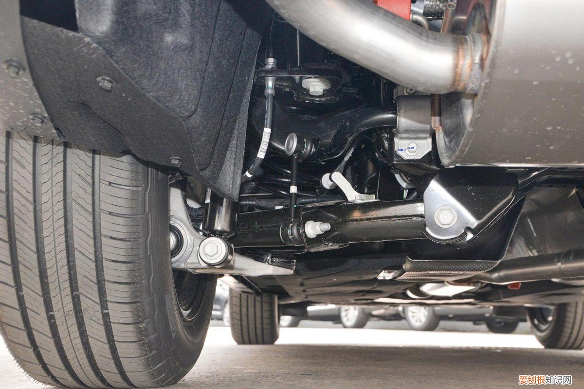 林肯冒险家多少钱落地?售价区间为24.68-34.58万元