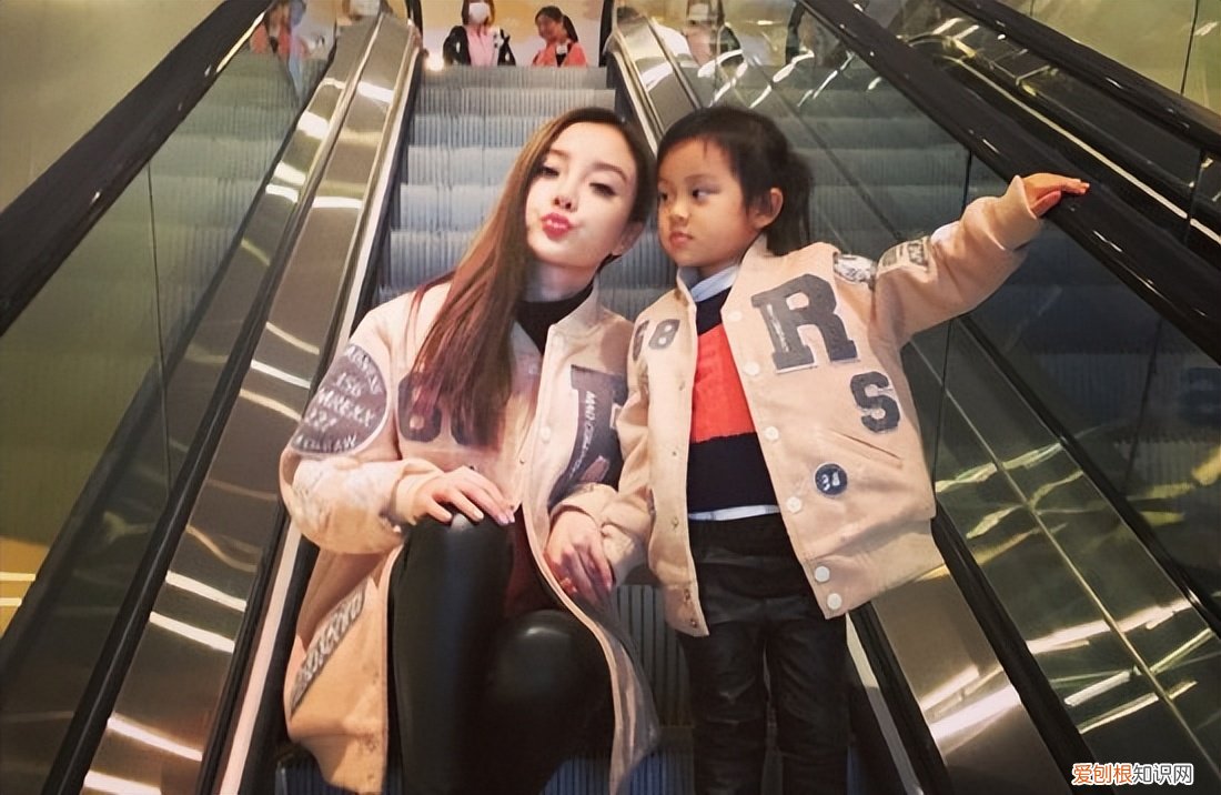 离婚后争议不断 李小璐事件来龙去脉