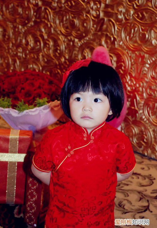 离婚后争议不断 李小璐事件来龙去脉