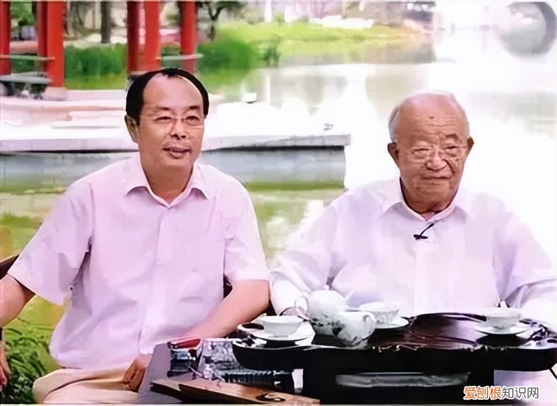 乔羽的传奇一生 乔羽的生平简介