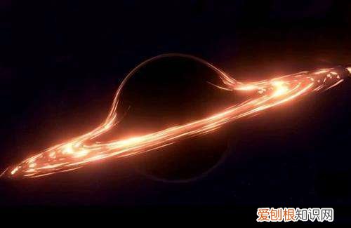 新的宇宙最大黑洞堪比1960亿太阳 宇宙十大黑洞排名