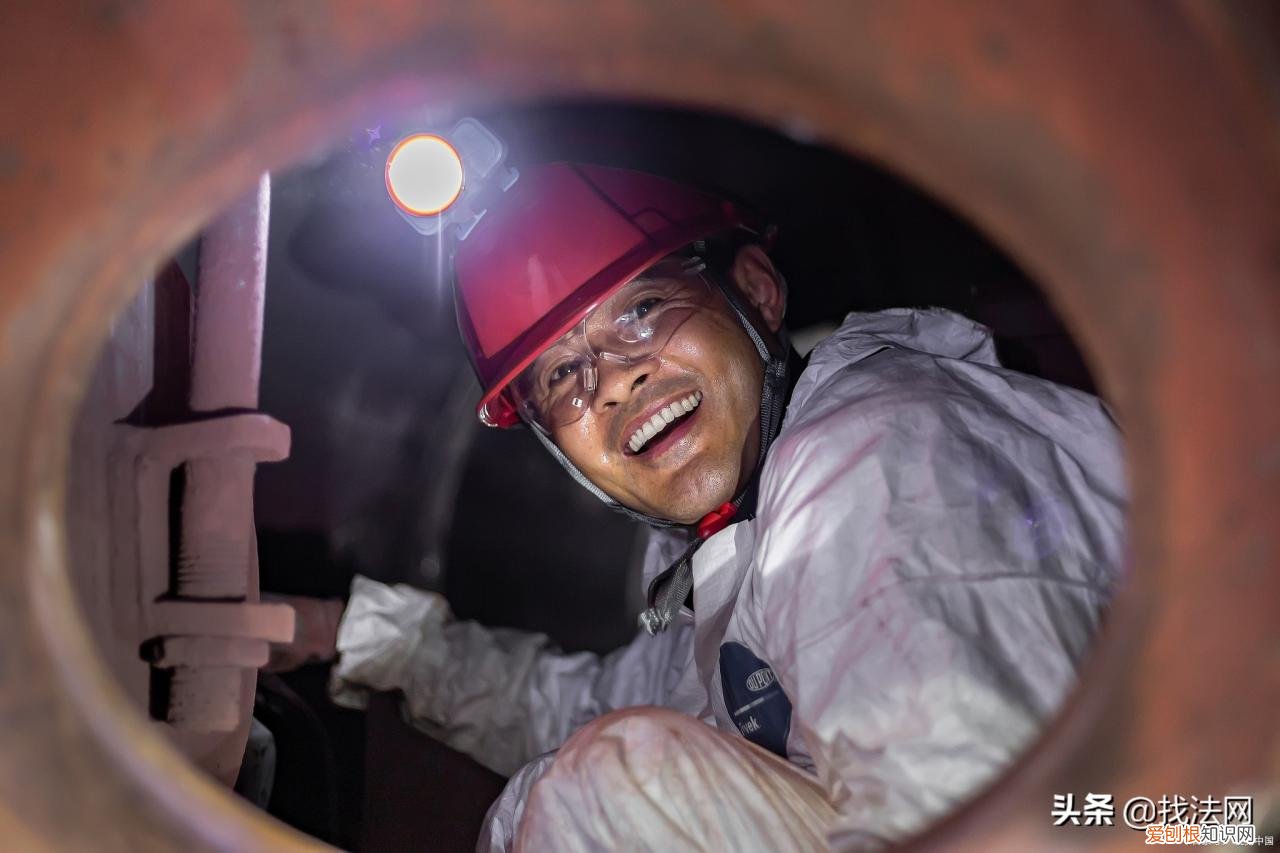 拖欠工资打12345管用吗 举报公司打什么电话