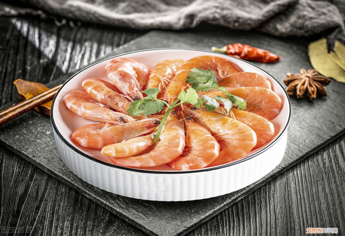 虾煮几分钟(虾煮多久最好吃?