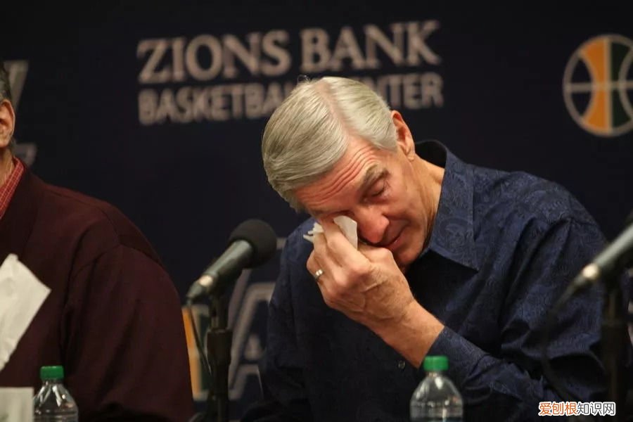 德隆威廉姆斯为什么无球可打 德隆威廉姆斯怎么退役了