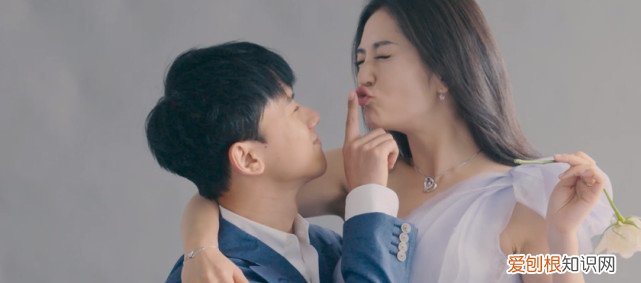 谢娜与张杰离婚了吗 谢娜和张杰什么时候离的婚