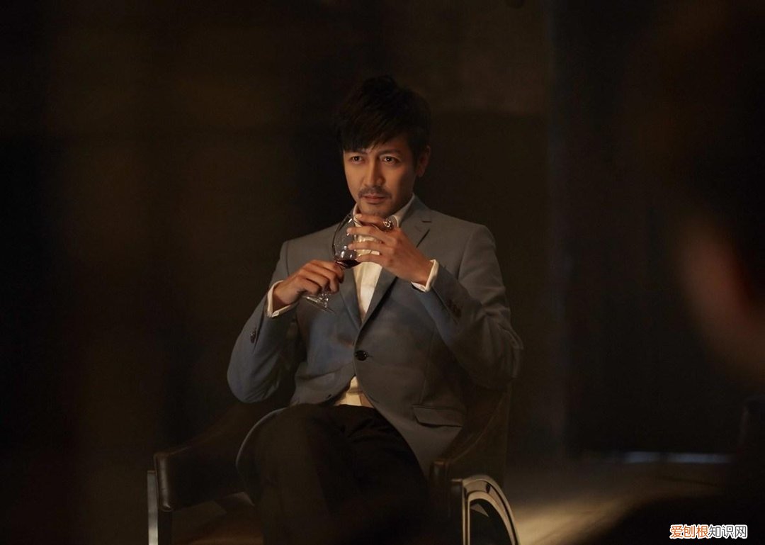 张鲁一老婆谢嘉颖图片 张鲁一的妻子是谁