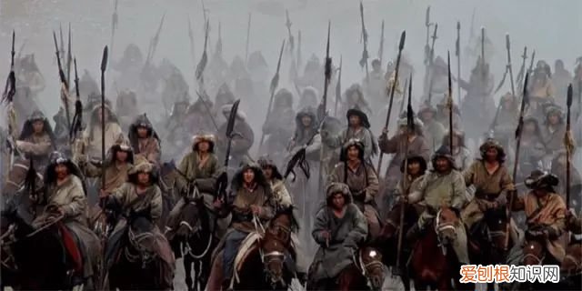 俄罗斯人为什么都喊乌拉 俄罗斯的乌拉是什么意思