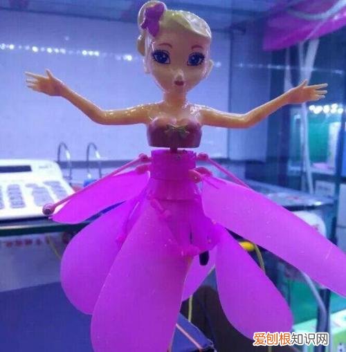 广场摆摊卖什么最挣钱 摆地摊做什么挣钱最快