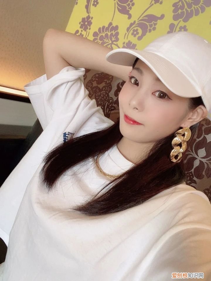 一位很有潜力的新人 深月芽衣