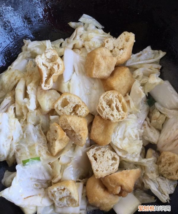 家常菜白菜炖粉条的做法,白菜炖粉条怎么做好吃又简单