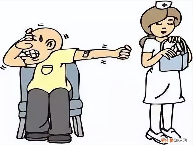 我16岁为什么睾丸看起来很小