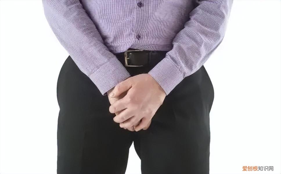 我16岁为什么睾丸看起来很小