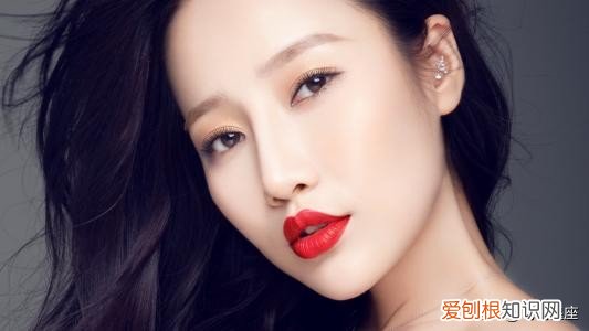 为什么戴红绳的女人不能碰呢?附:女孩戴红绳的禁忌