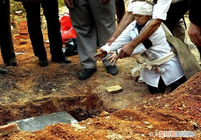哪个国家死后不用火化，人死后国家强制火化吗