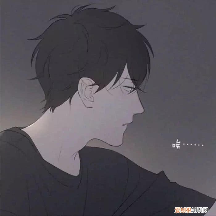 网易云扎心语录短句,网易云扎心热评配图